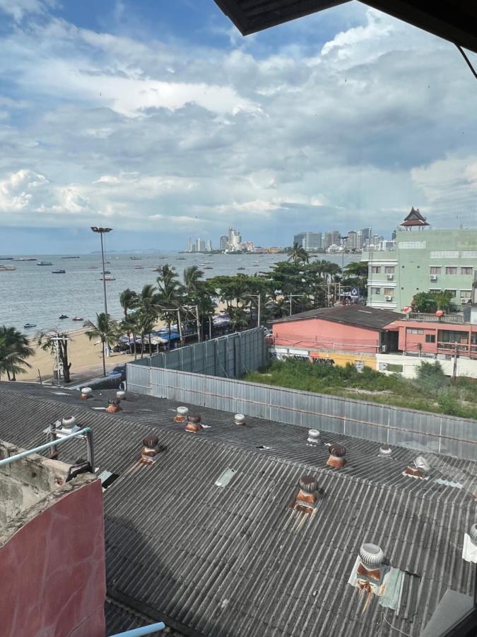 Lewiinski'S Hotel Pattaya Kültér fotó